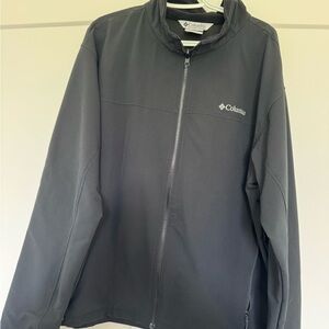 Columbia Black Performance Jacket with Fleece Material